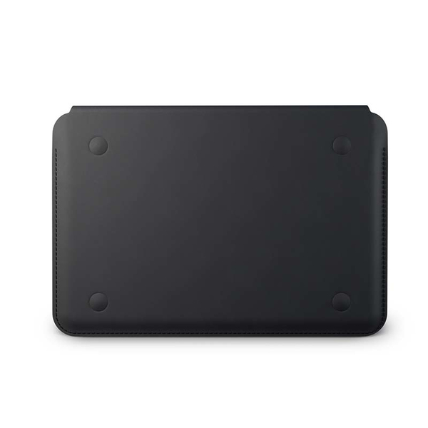 EPICO Leather Sleeve for MacBook Pro 16&quot; - black