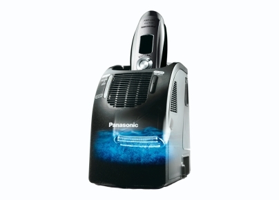 *PANASONIC LT71 PARTAKONE, 3 BLADES, WET&amp;DRY, 5 led latausn&auml;ytt&ouml;, 45min ajoaika, k&auml;&auml;ntyv&auml; ajop&auml;&auml; 3 ter&auml;ll&auml;. 13.000cpm moottori.