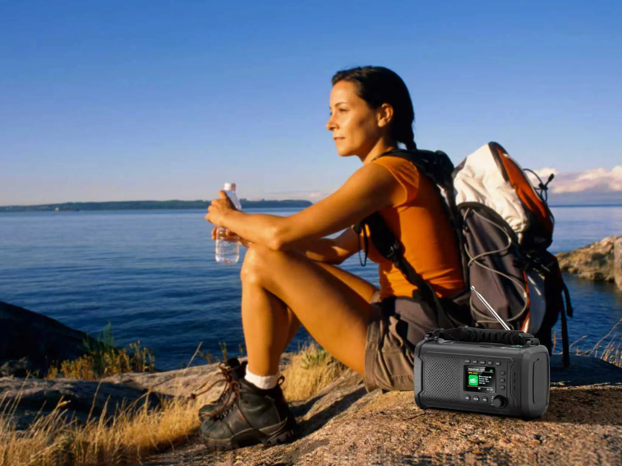 Sandberg Survivor DAB Radio All-in-1, 20000 mAh - emergency radio, Black