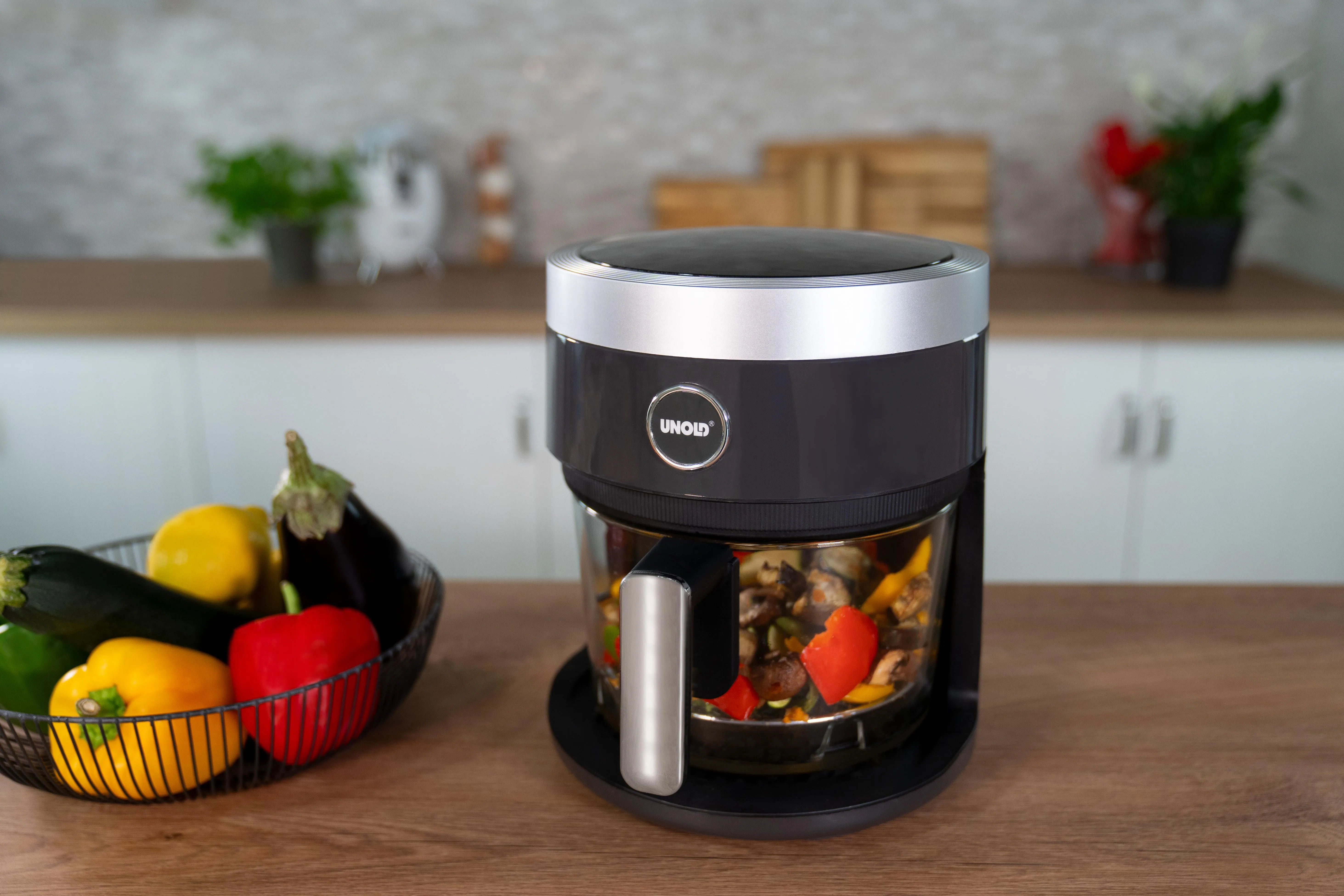 (Bargains) UNOLD 58695, 3.5L, 0.8 kg, 1200W, air fryer, Black