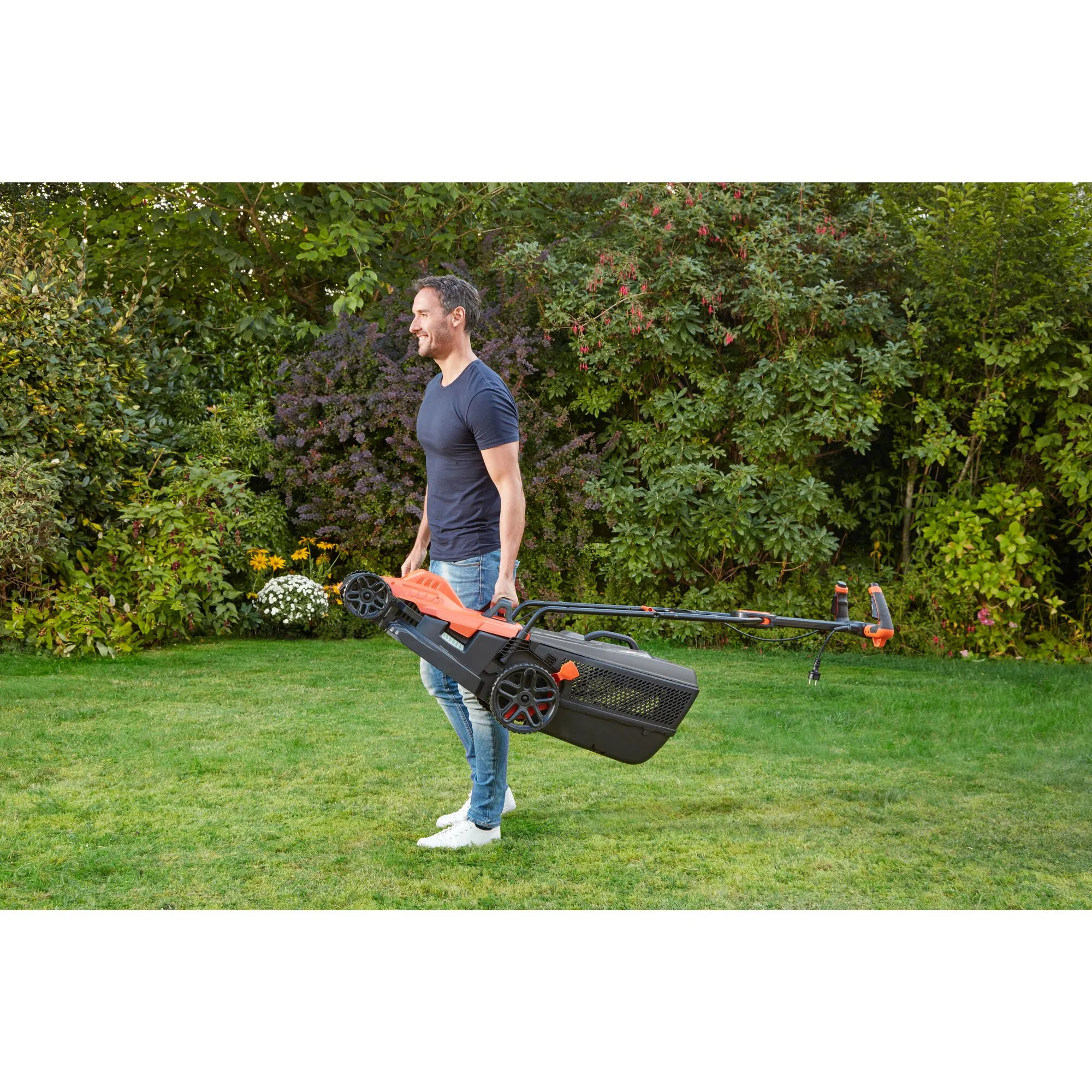 Black&amp;Decker BEMW481ES-QS 1800W - elgr&auml;sklippare