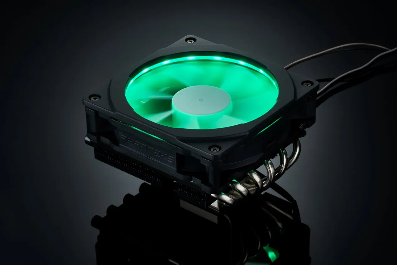 Phanteks PH-TC12LS RGB Low Profile -prosessorij&auml;&auml;hdytin