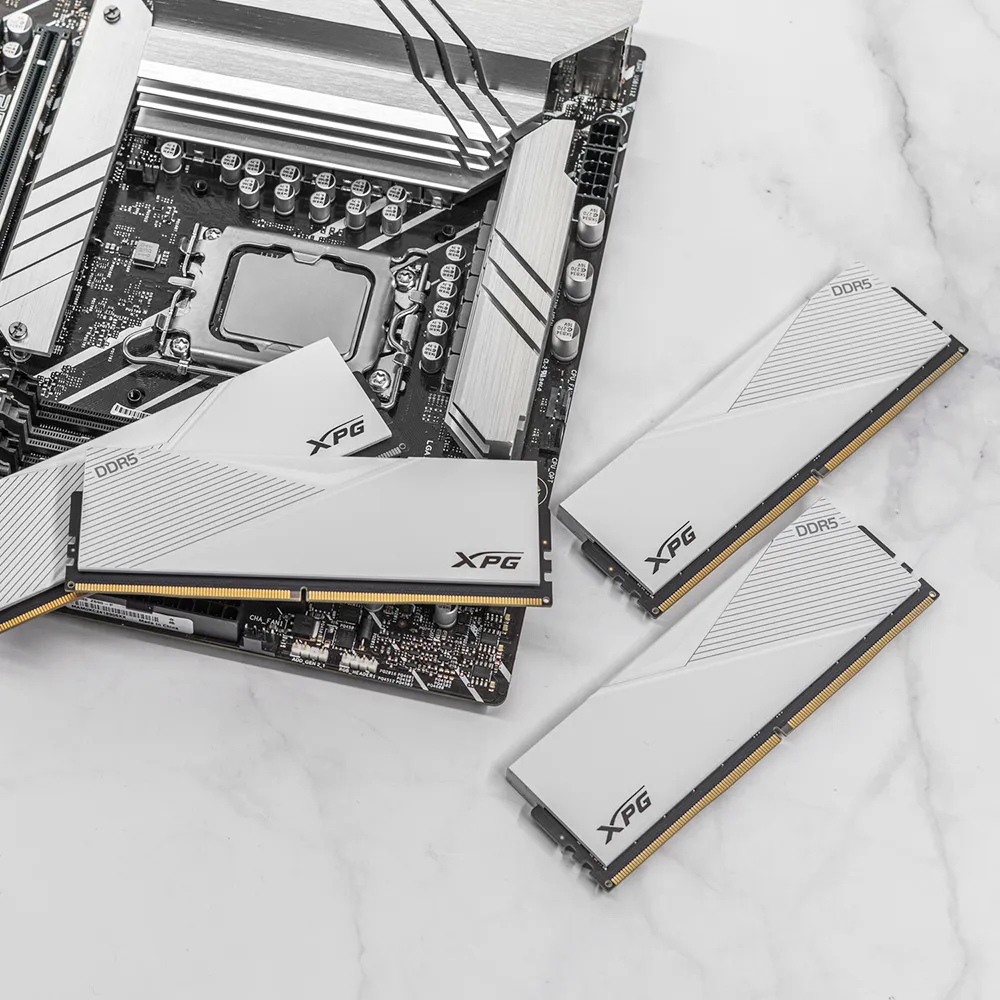 Adata XPG LANCER 16GB DDR5 6000Mhz, CL30 - memory, White
