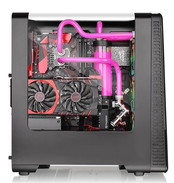 Thermaltake View 28 RGB (curved window)