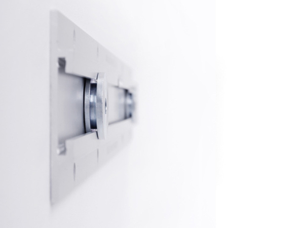 Multibrackets Wallmount Silver Super Slim Large Universal