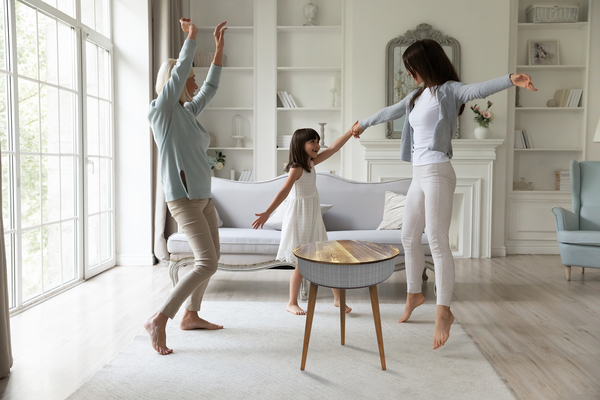 Blaupunkt BLP 0540 Table speaker 10W wireless charge wood