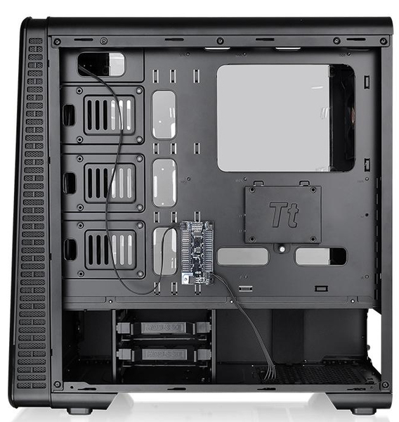 Thermaltake View 28 RGB (curved window)