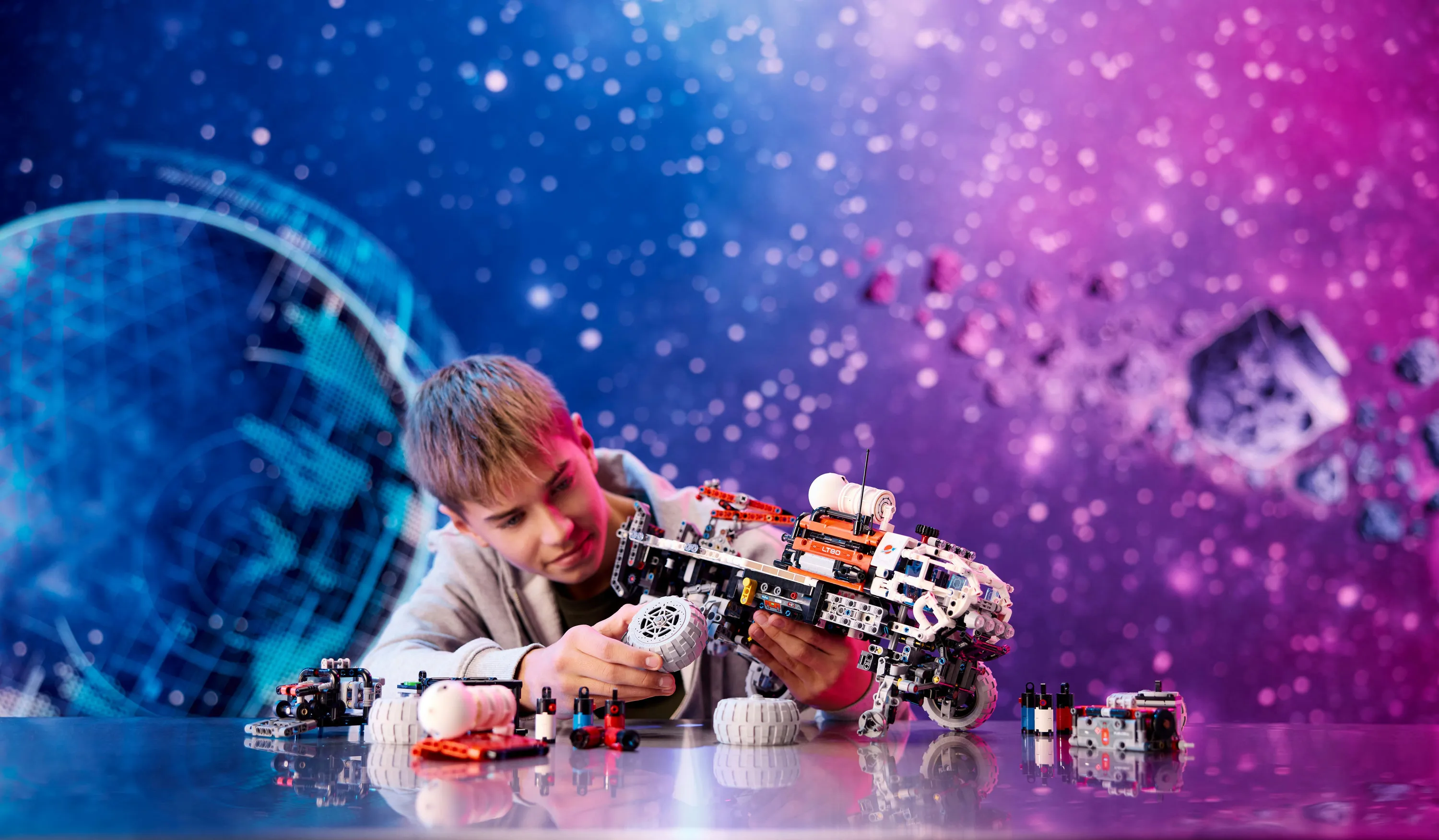 LEGO Technic Mars Rover 42180