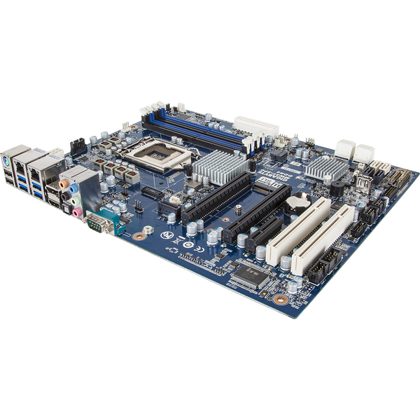 Gigabyte C236, ATX motherboard