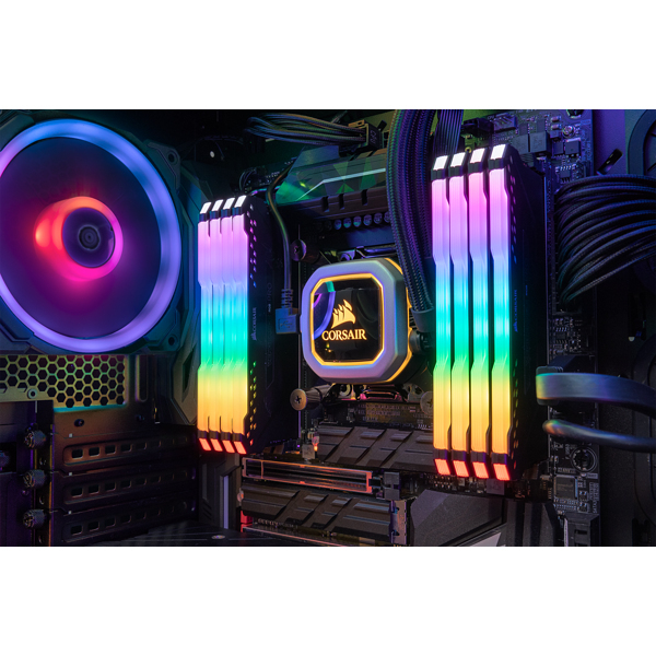 Corsair 64 GB (4 x 16 GB) Vengeance RGB PRO, DDR4 2666 MHz - minne, svart