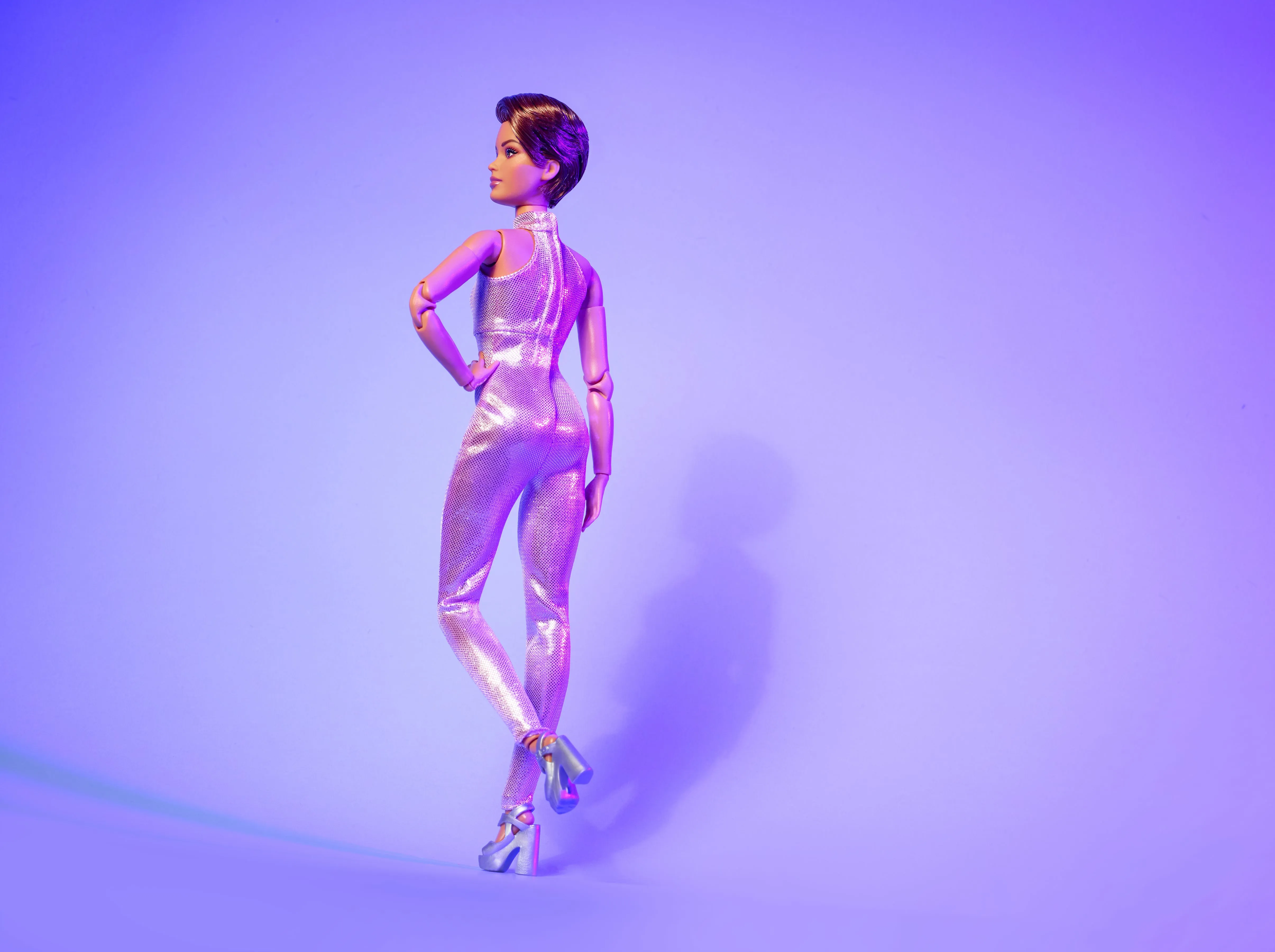 Mattel Barbie Signature Looks 22 - Petite, Short Hair, Bodysuit