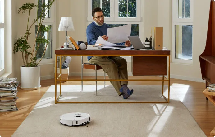 Roborock S8 MaxV Ultra - robot vacuum cleaner, white Roborock S8 MaxV Ultra - robot vacuum cleaner, white
