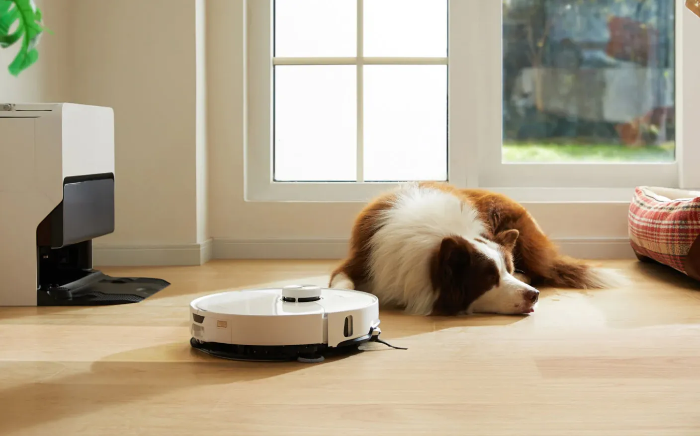 Roborock S8 MaxV Ultra - robot vacuum cleaner, white Roborock S8 MaxV Ultra - robot vacuum cleaner, white