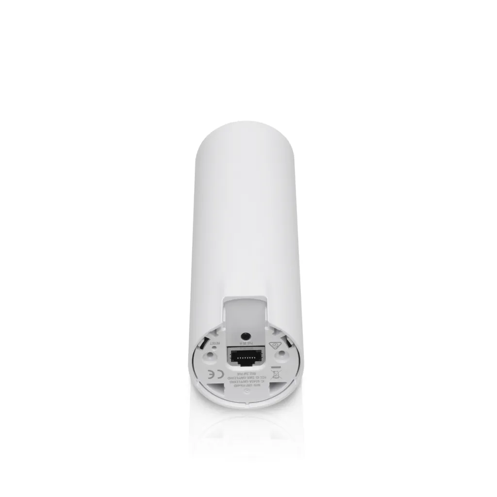 Ubiquiti UniFi FlexHD Small and sleek 802.11ac 4x4 MU-MIMO