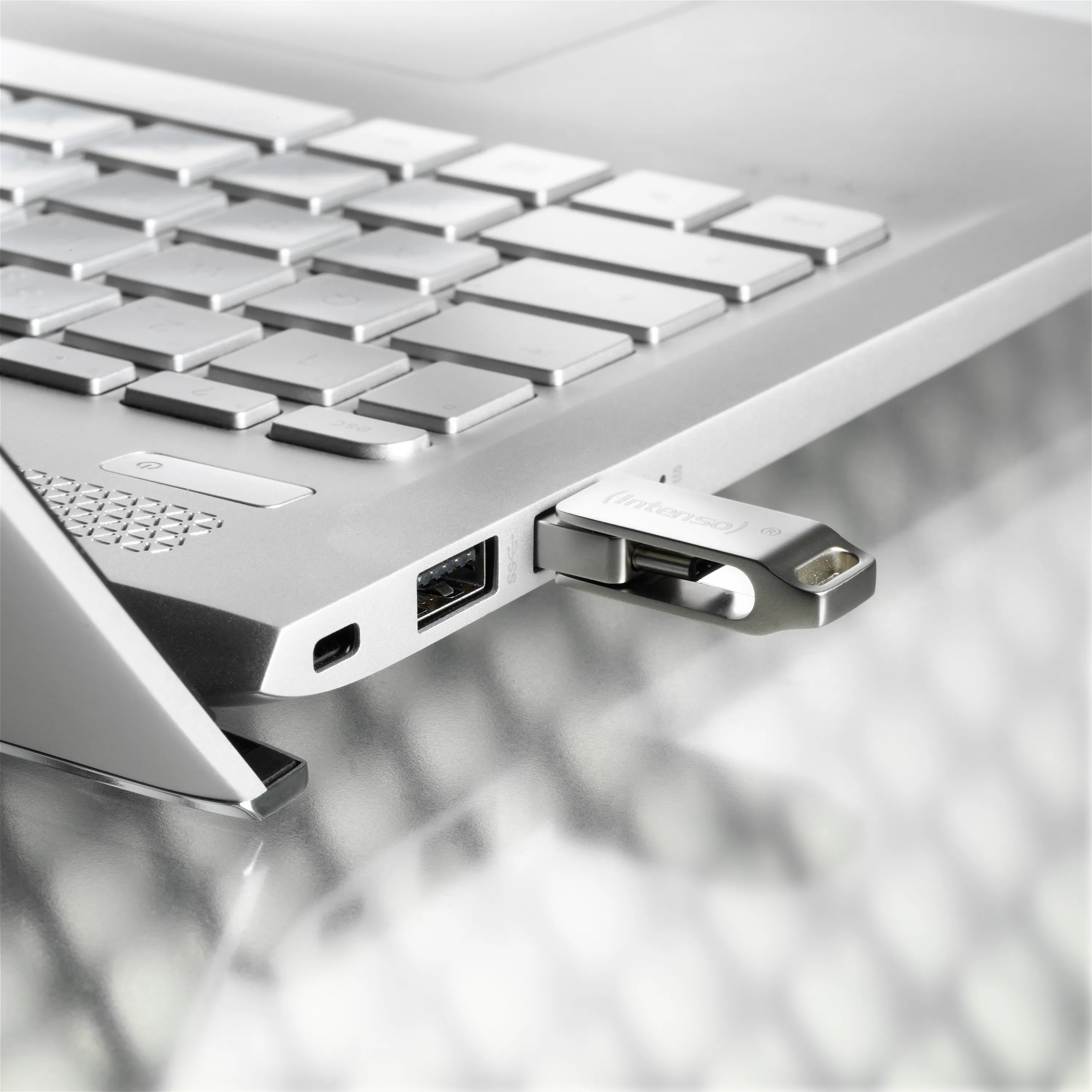 Intenso 32GB Mobile Line USB-C 3.2 Gen 1x1 - memory stick, Silver