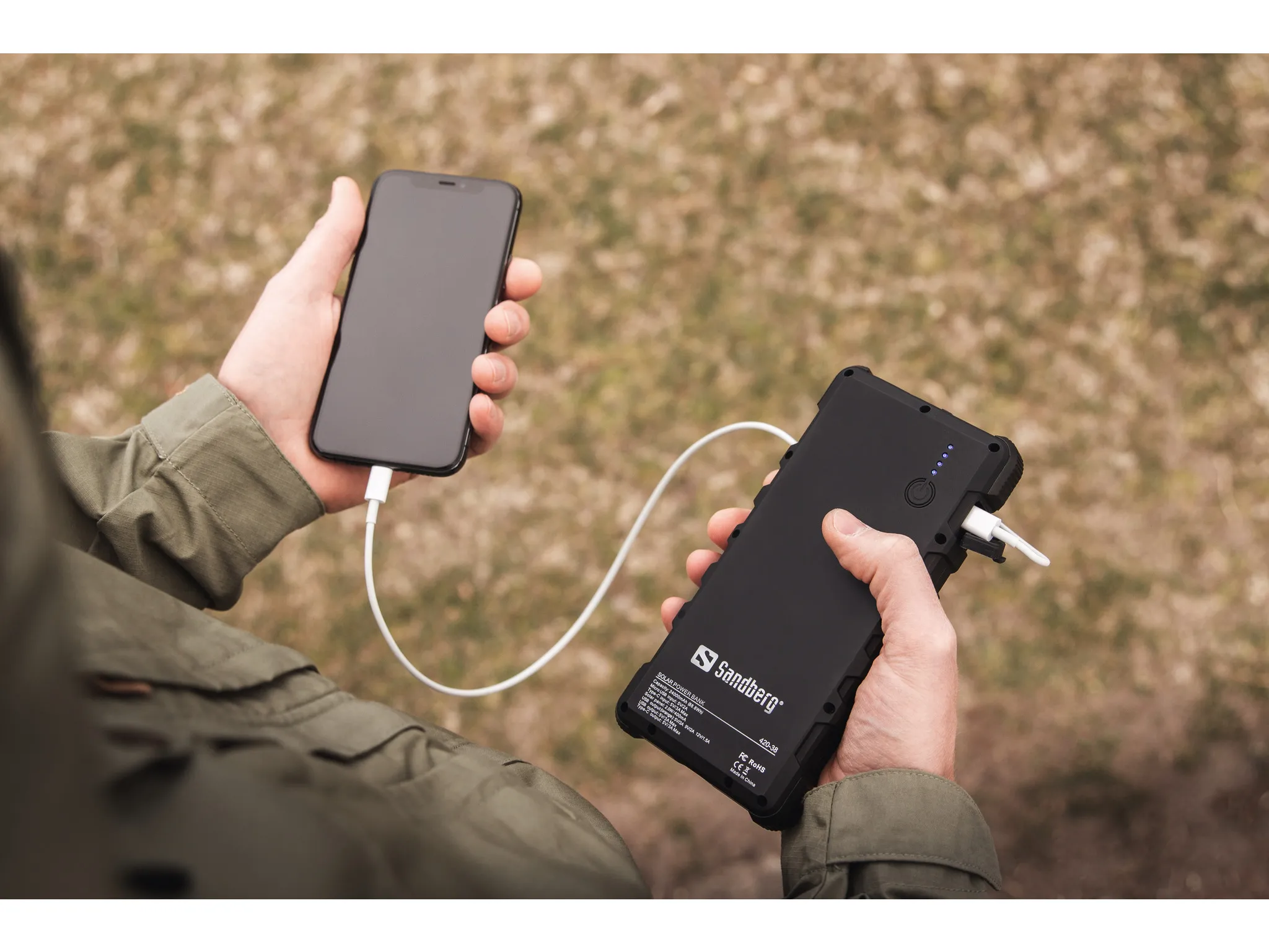 Sandberg Outdoor Solar Powerbank 24000 24000mAh, Quick Charge 3.0 -varavirtal&auml;hde, Musta, Harmaa