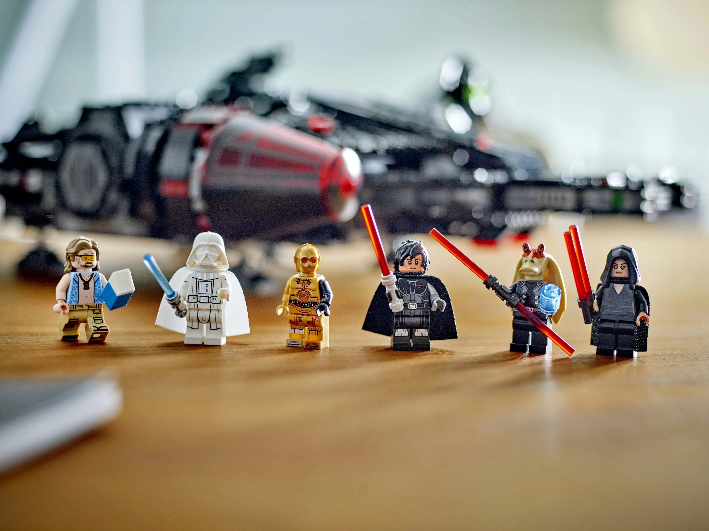 LEGO Star Wars Dark Falcon 75389