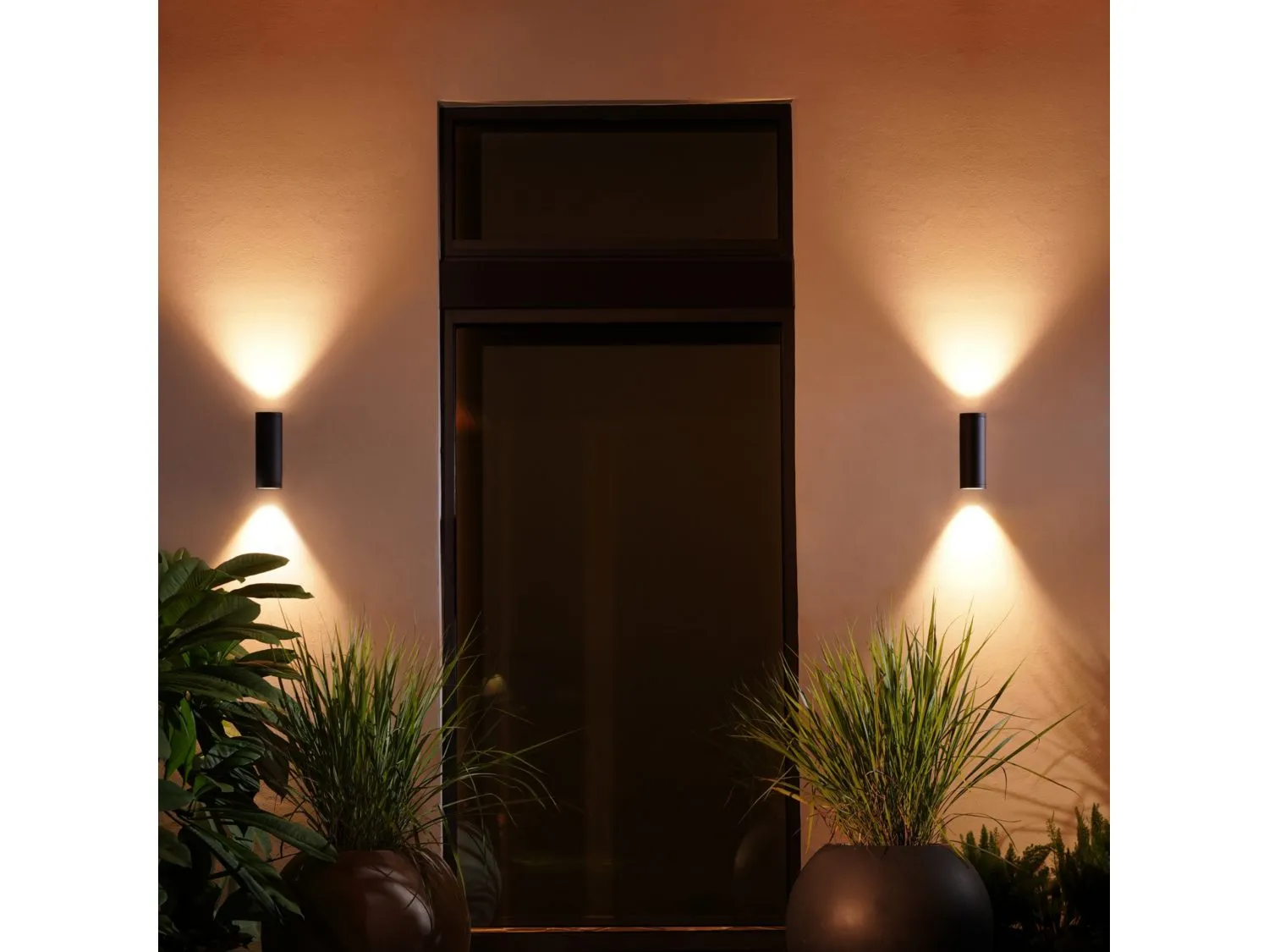 Philips by Signify Hue White and colour ambience Appear Outdoor wall light