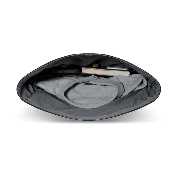 Lenovo 15.6-inch Commuter Backpack - Sylimikron kantoreppu - 15.6" - musta malleihin IdeaPad L340-15IRH Gaming, S145-14, S145-15, S540-13, ThinkPad E14, E15, L1