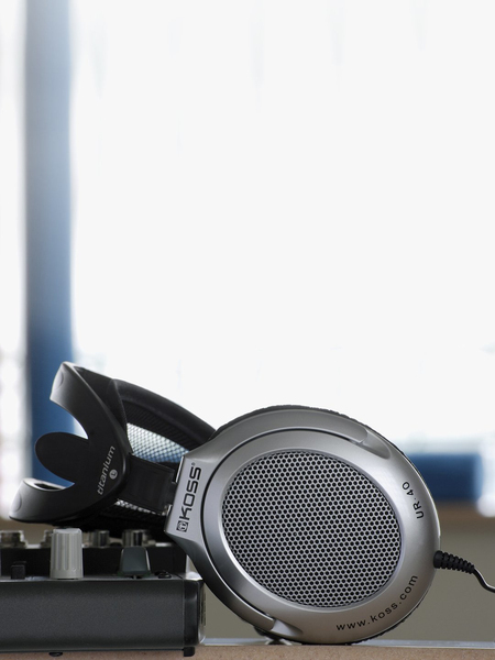 KOSS UR40 Over-Ear Silver