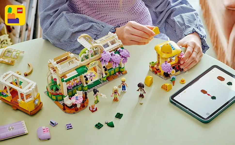 LEGO Friends Kasvikahvila ja kukkakauppa 42671