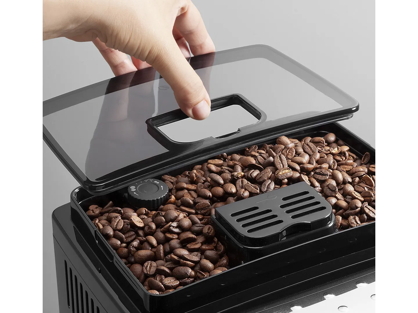 De'Longhi Magnifica S ECAM 20.116.B helautomatisk espressomaskin, svart