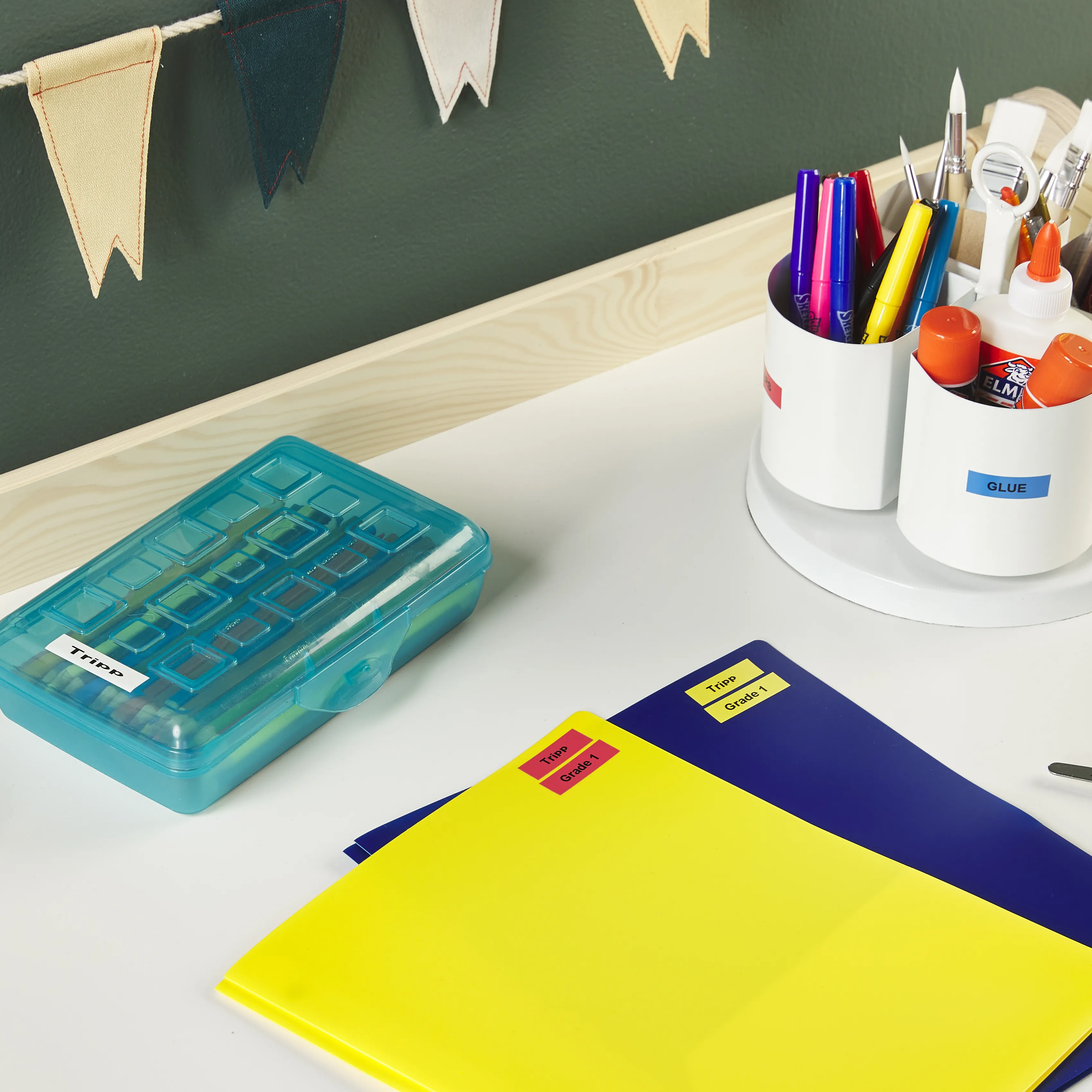 Tape LetraTag plastic 12mmx4m red