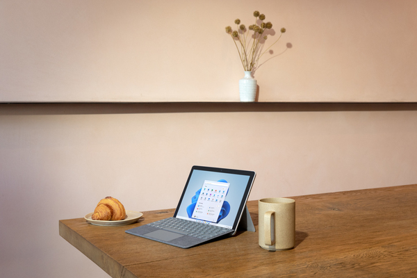 Microsoft Surface Go 3 Business  26,7 cm (10.5&quot;) 8 Gt/128 Gt LTE Win 11 Pro -tabletti, Platina