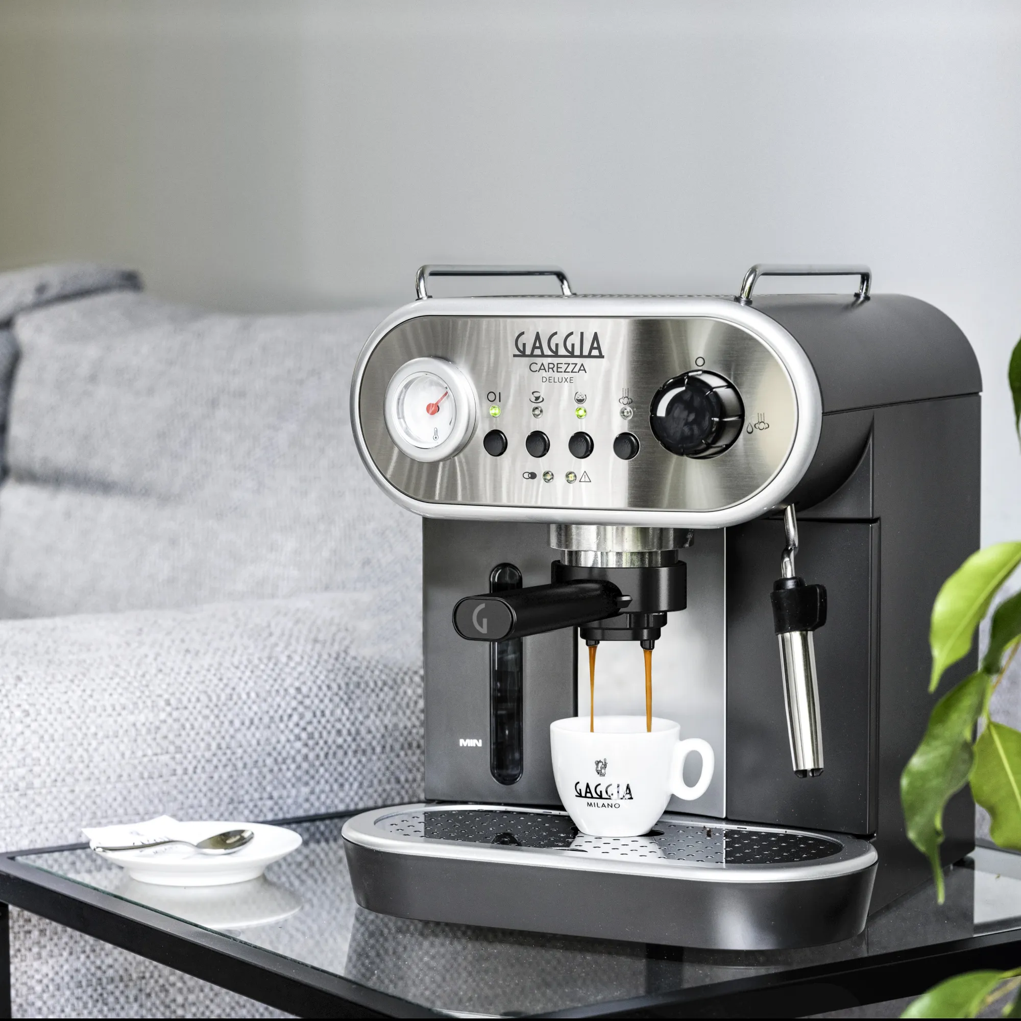 Gaggia Carezza Deluxe - espresso machine, Black, Stainless steel