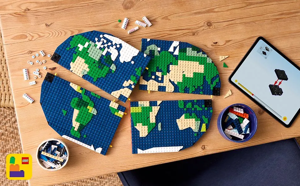 LEGO Memories from the Journey 41838