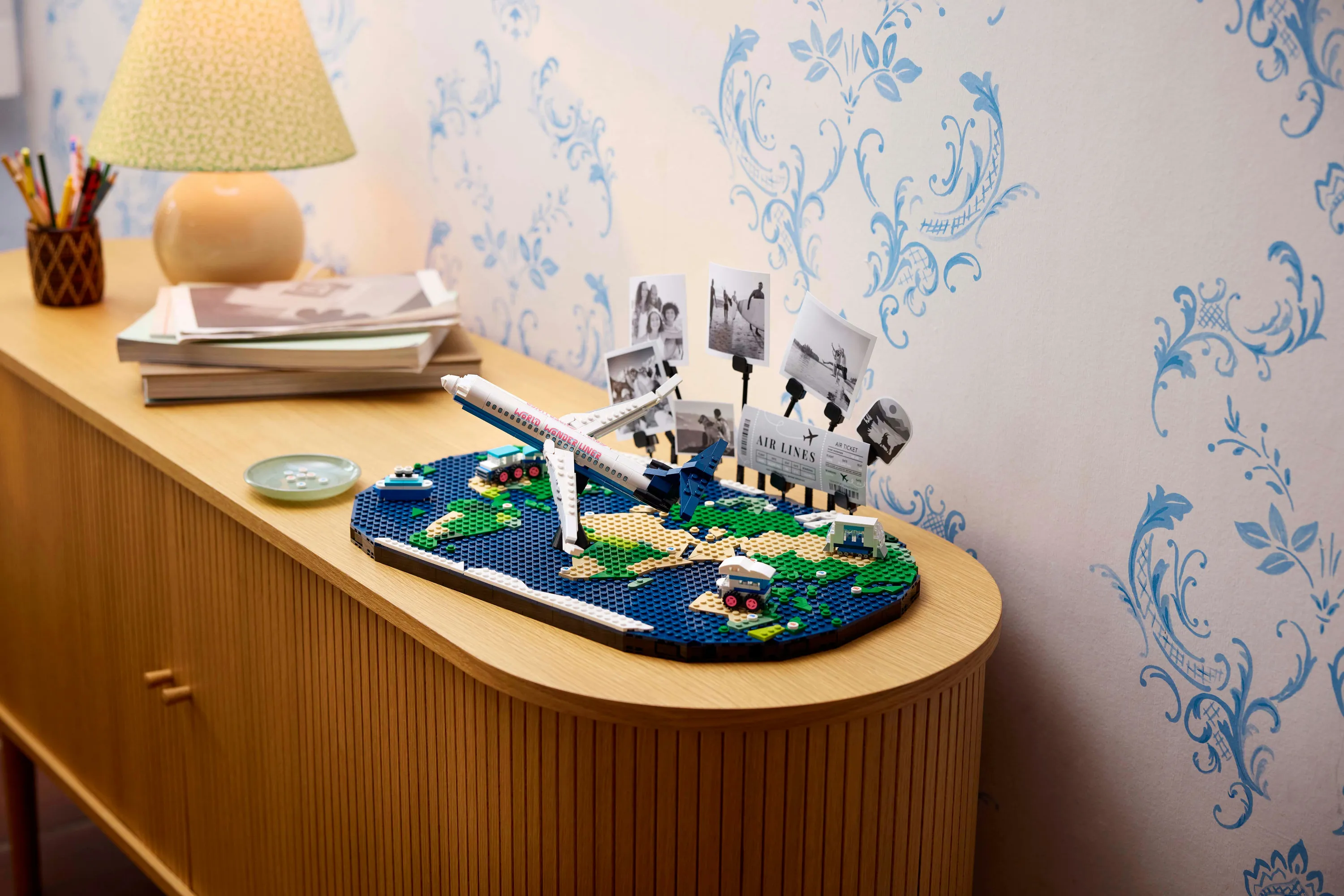 LEGO Memories from the Journey 41838