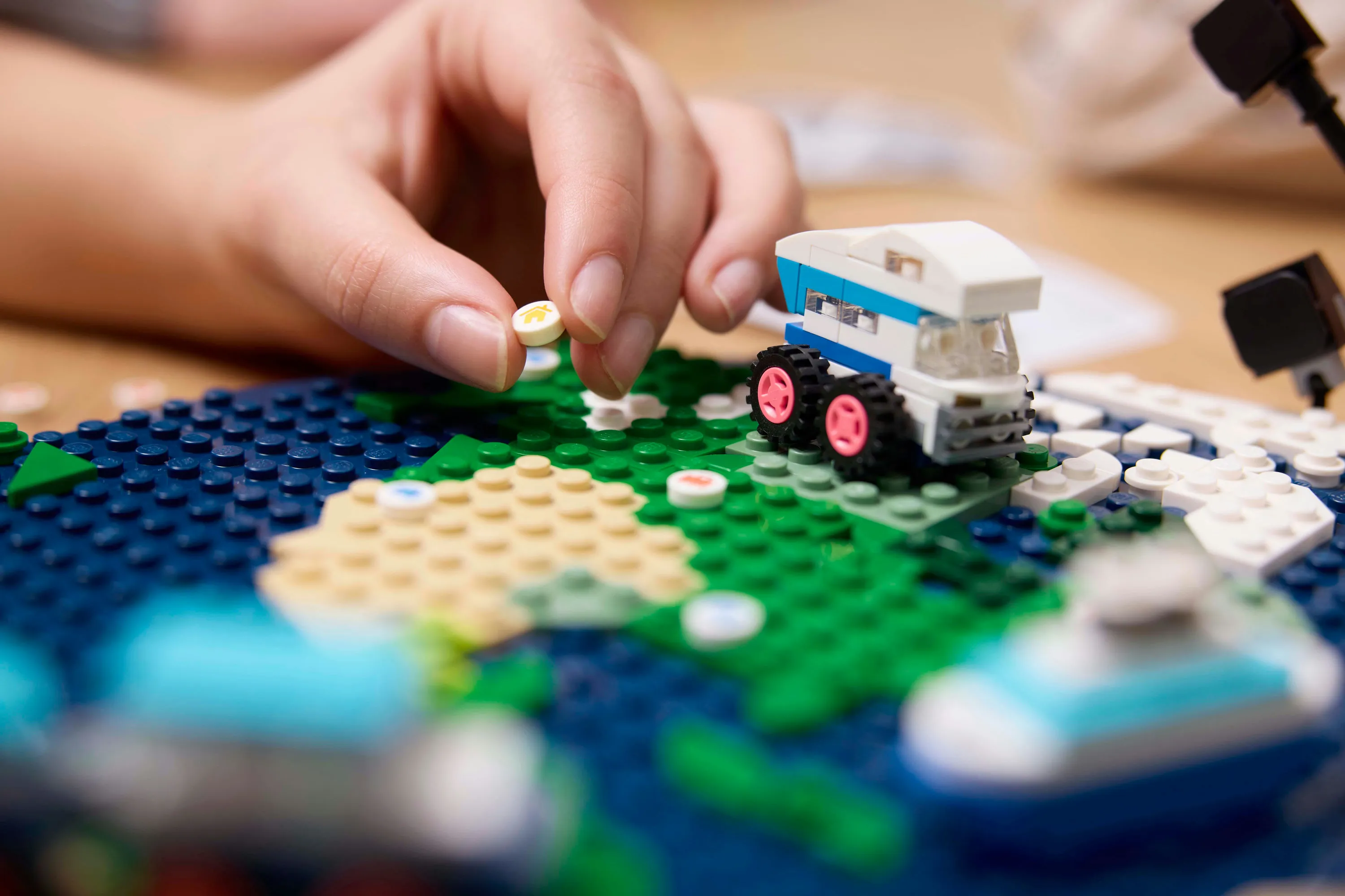 LEGO Memories from the Journey 41838