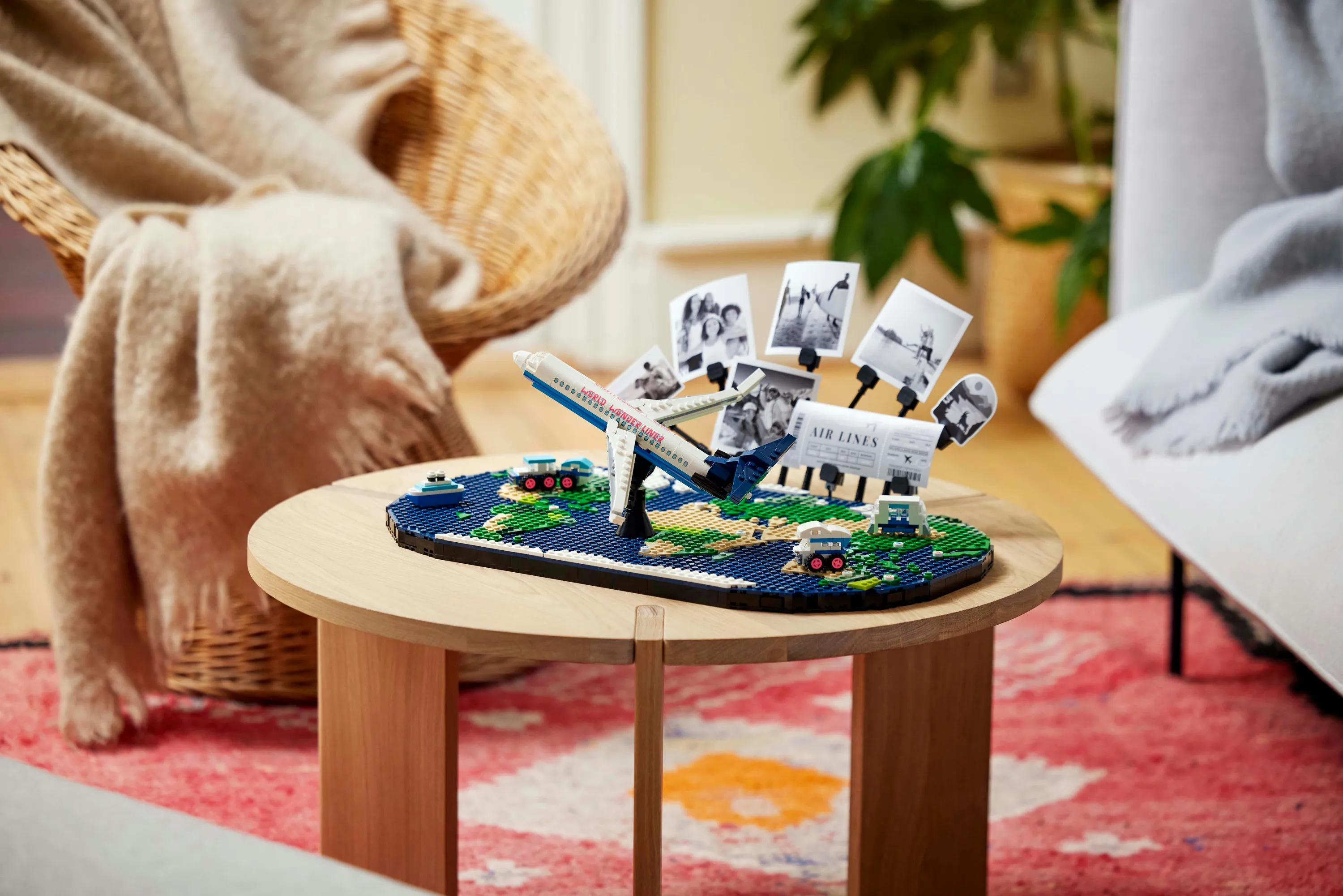 LEGO Memories from the Journey 41838