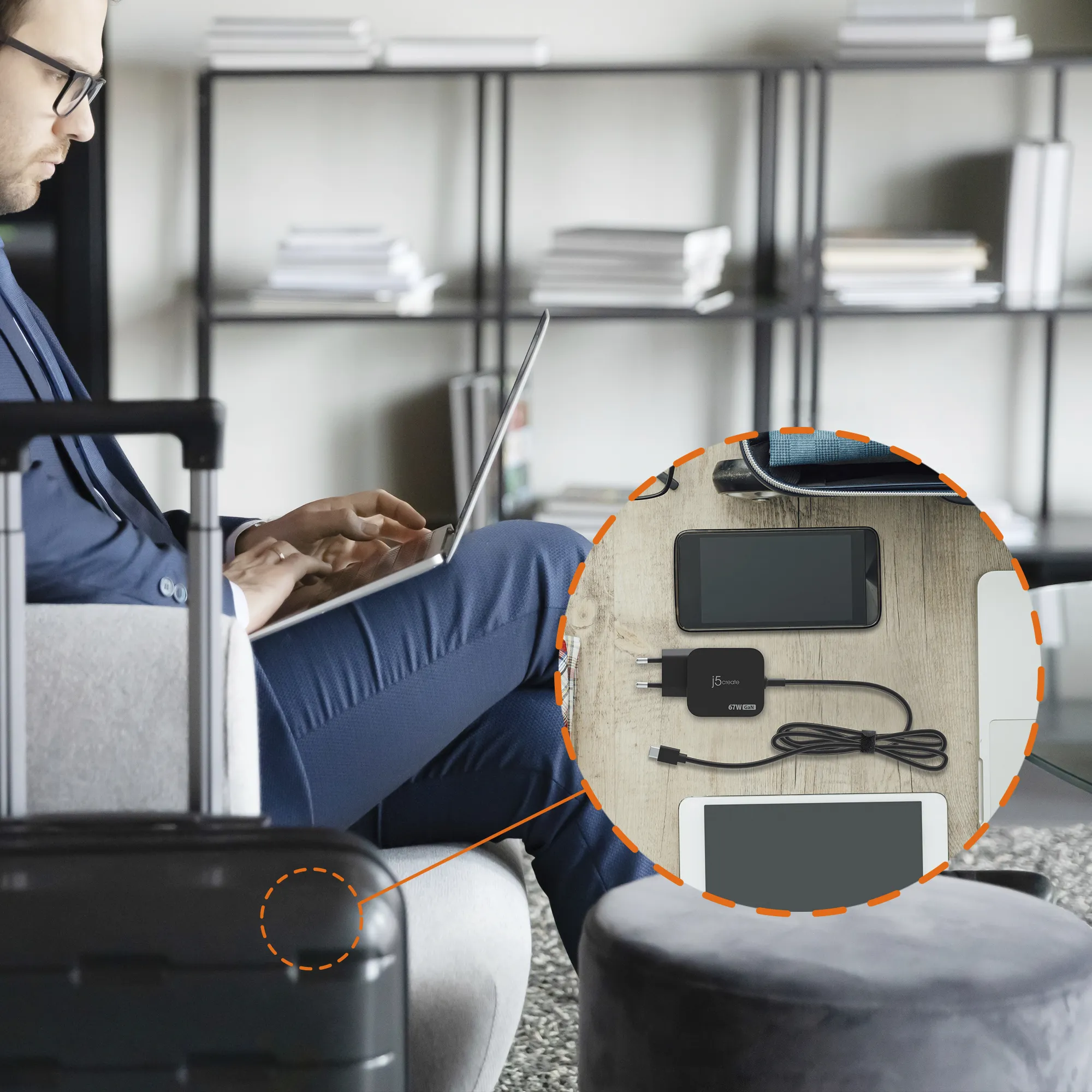 J5 Create 67 W GaN USB Type-C Power Delivery - Str&ouml;madapter, Svart