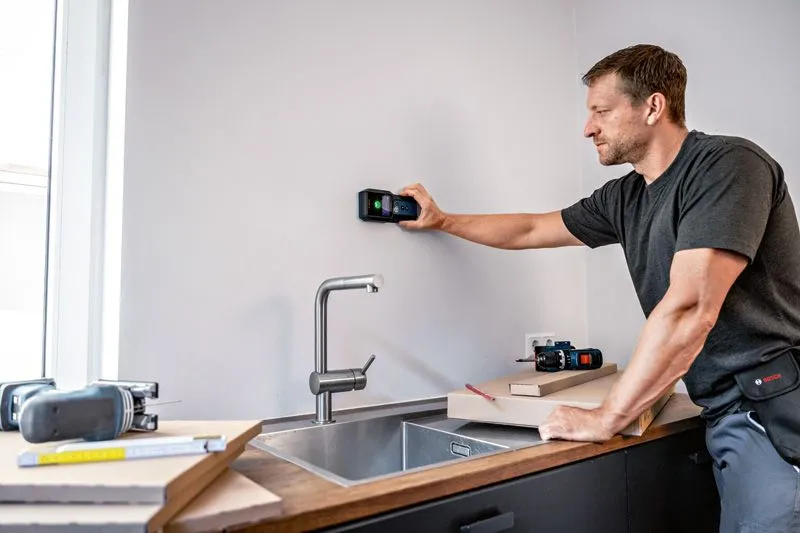 Bosch GMS 120-27 Professional sein&auml;skanneri, musta, sininen