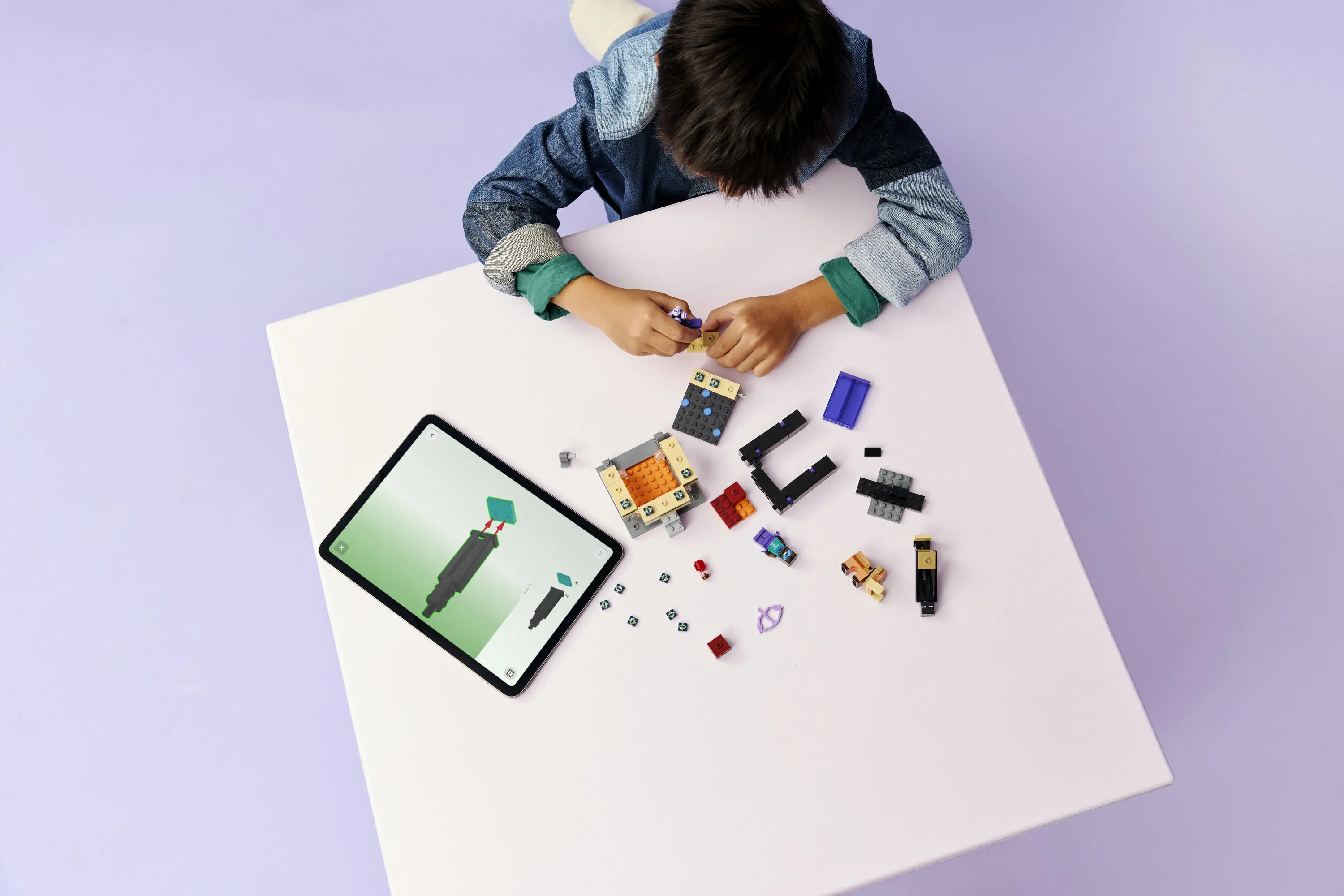 LEGO Minecraft Journey to the Nether Portal and the End Portal 21584