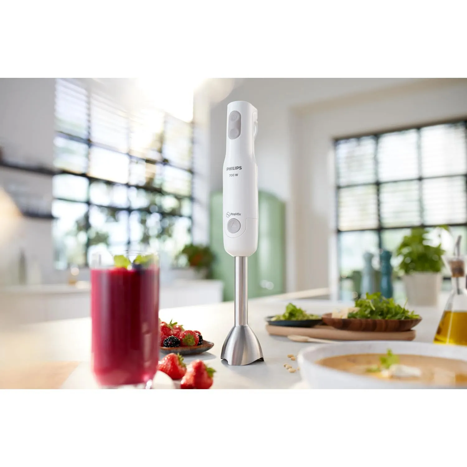 Philips ProMix HR2546/00 700W Hand Blender Kit, White