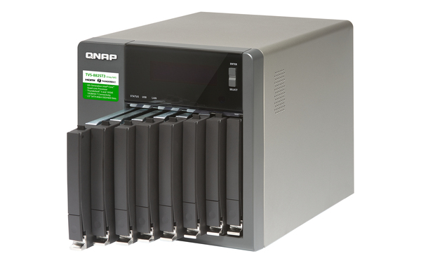 QNAP TVS-882ST3-i7-16G 8-Bay 2.5 SSD/HDD Thunderbolt 3 NAS SATA 6G Core i7-6700HQ 2.6 GHz (max. 3.5 GHz) 16GB DDR4 RAM 2x GbE LAN