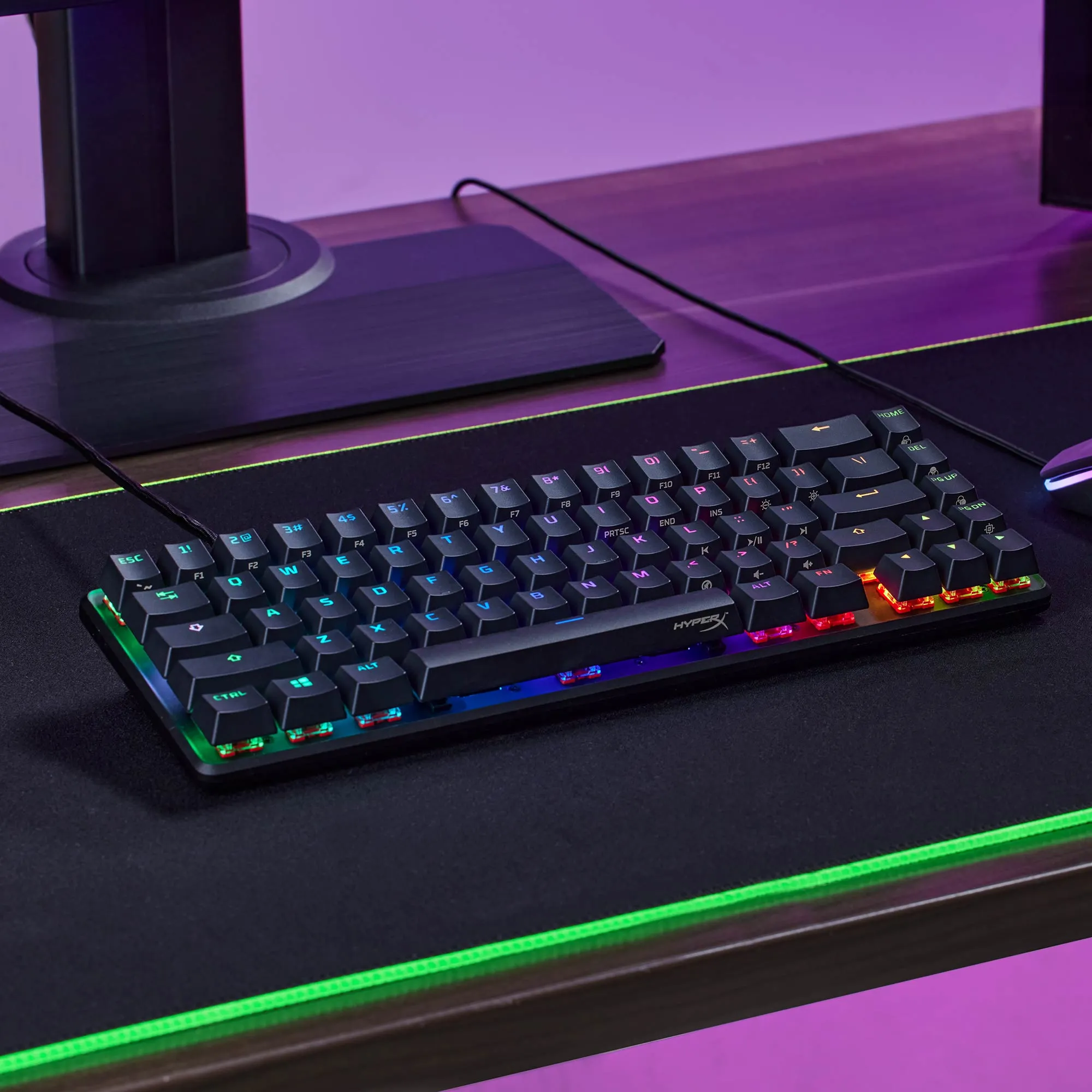 HyperX Alloy Origins 65, HyperX Red -pelin&auml;pp&auml;imist&ouml;