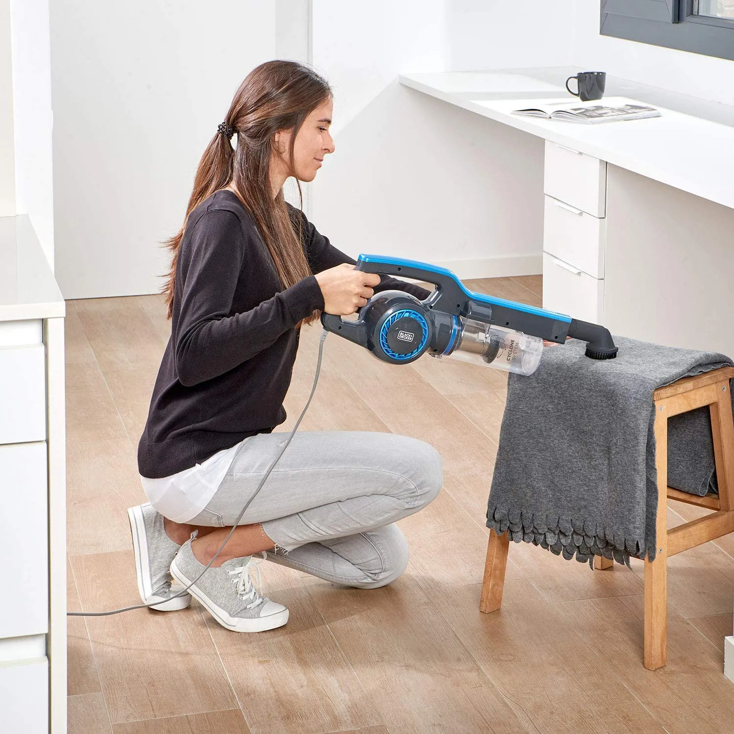 BLACK+DECKER BXVMS600E 0.6L 600W p&aring;sl&ouml;s - skaftdammsugare, bl&aring;