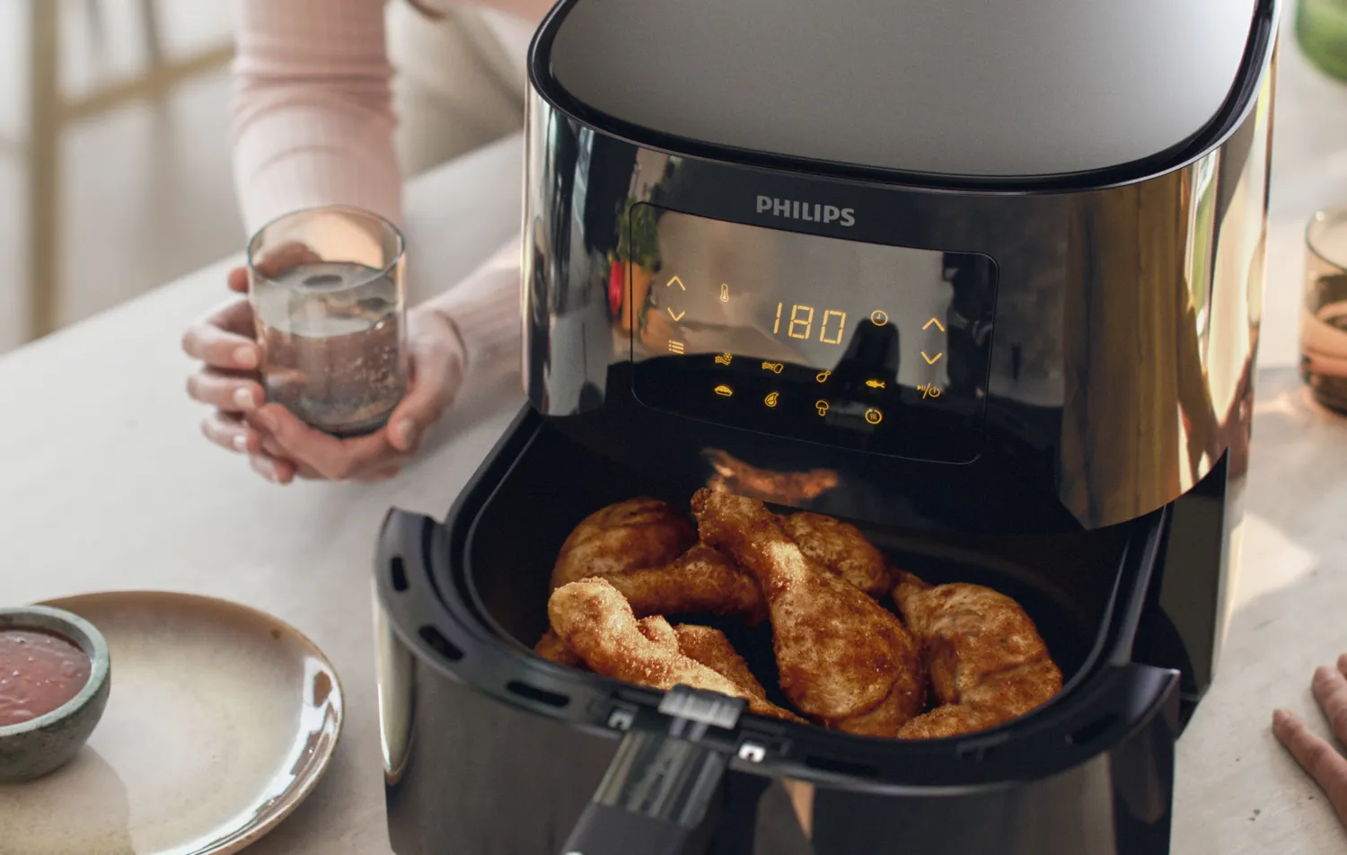 Philips Airfryer XL -kiertoilmakypsennin, Musta, 6.2l