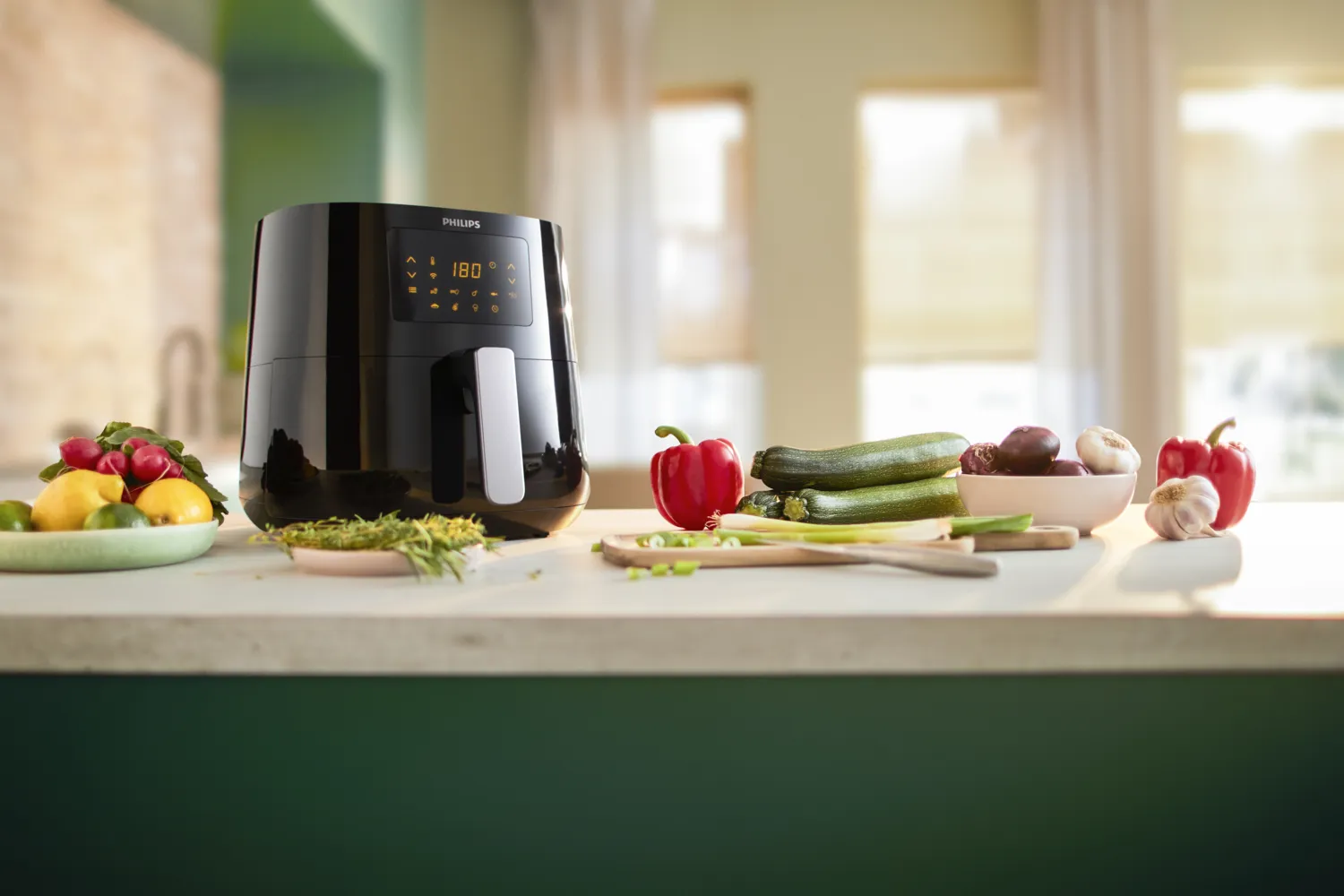 Philips Airfryer XL -kiertoilmakypsennin, Musta, 6.2l