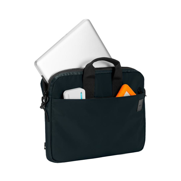 Incase Compass Brief w/Flight Nylon for MB Pro TB 15 Navy