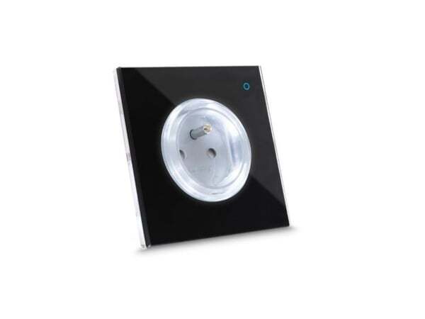 iotty Smart Outlet OSWDEB - smart uttag, svart