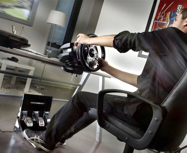 THRUSTMASTER T500RS GT6 OFFICIAL SONY LICENCE PS3