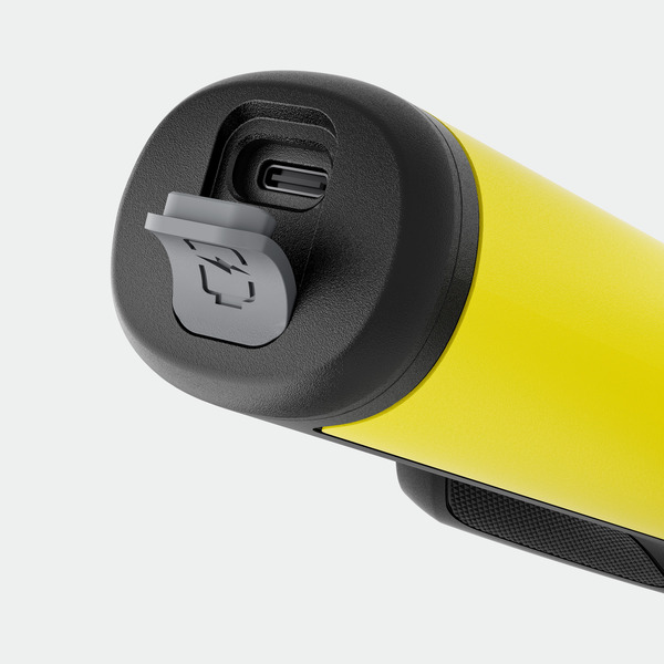 K&auml;rcher OC Handheld Compact Battery-Powered Medium-Pressure Cleaner, 7.2 Volt, 15 bar, Yellow