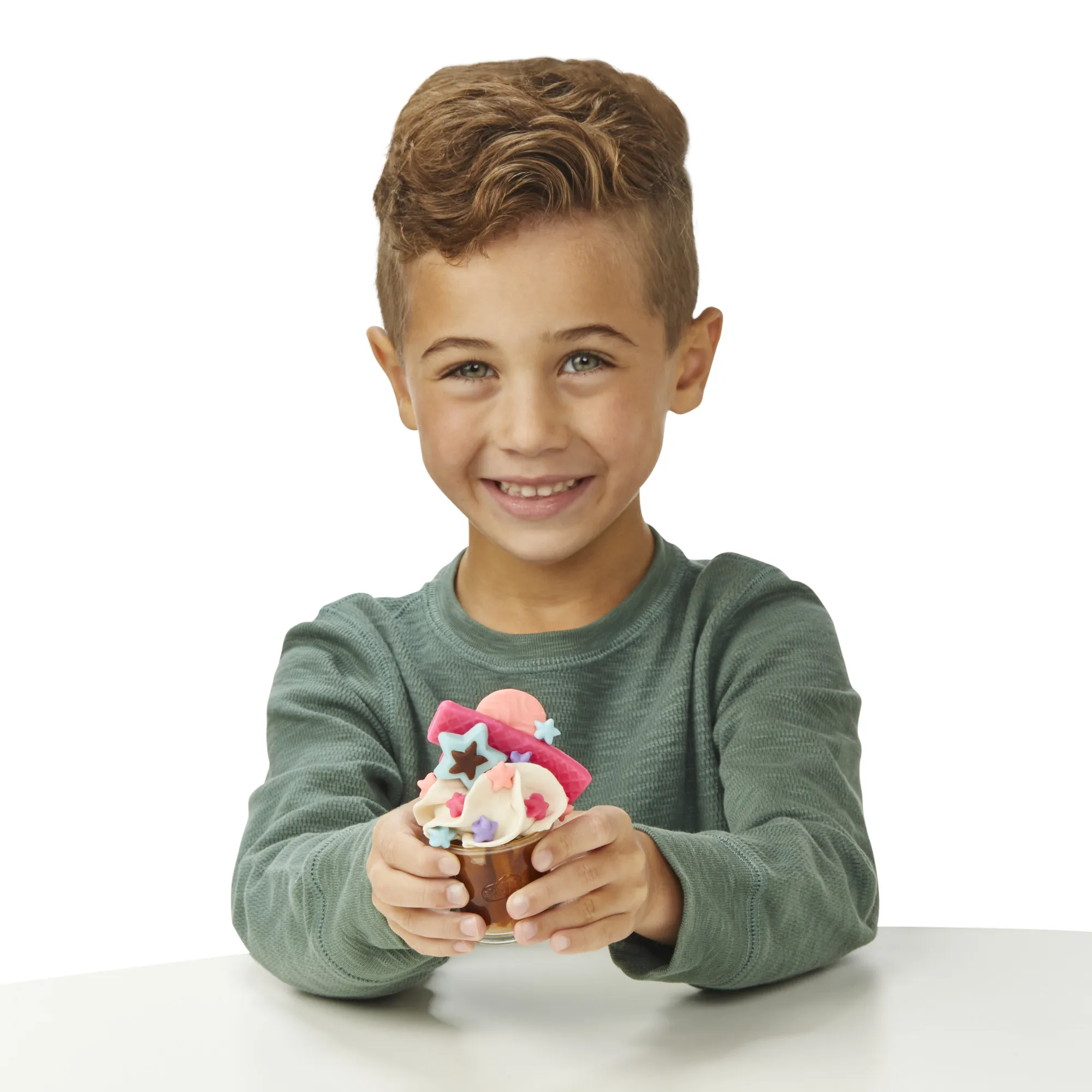 Play-Doh Kitchen Creations Playset Super Colorful Caf&Atilde;&copy;