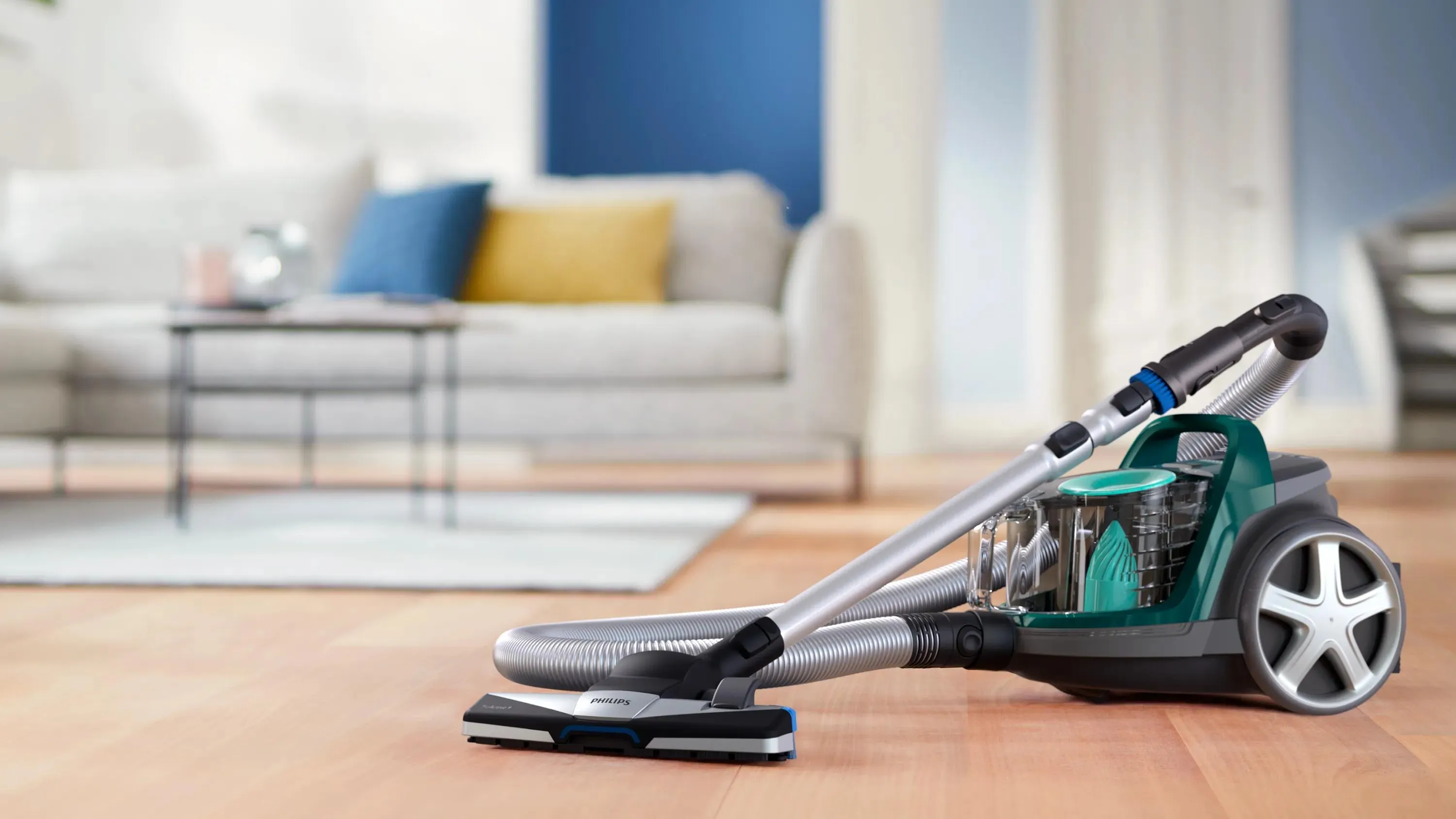 Philips PowerPro Active FC9555/09 1.5 L 900 W Bagless Cylinder vacuum cleaner, Green