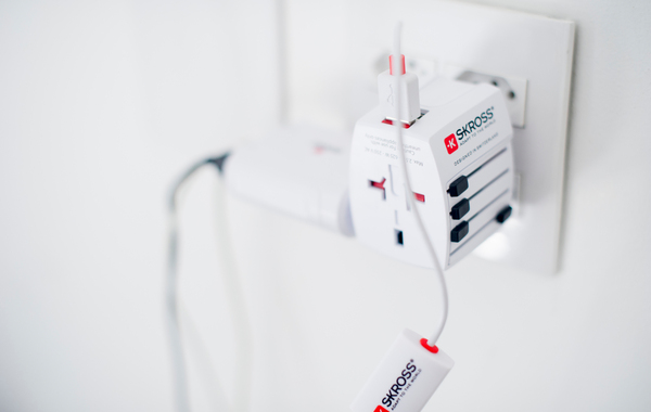 World Adapter MUV USB