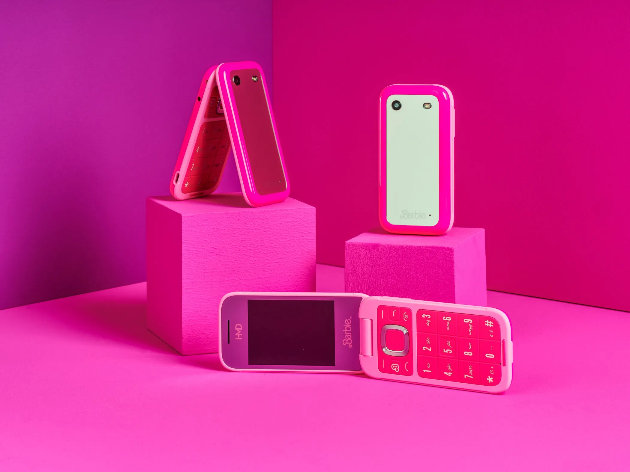 Nokia HMD Barbie Android - mobile phone, pink